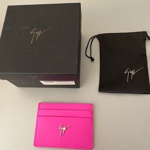 New credit card holder